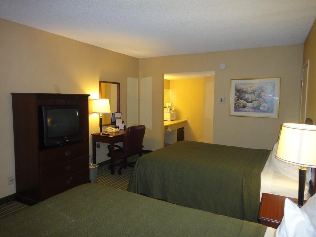 Motel 6 Vallejo, Ca - Napa Valley Buitenkant foto