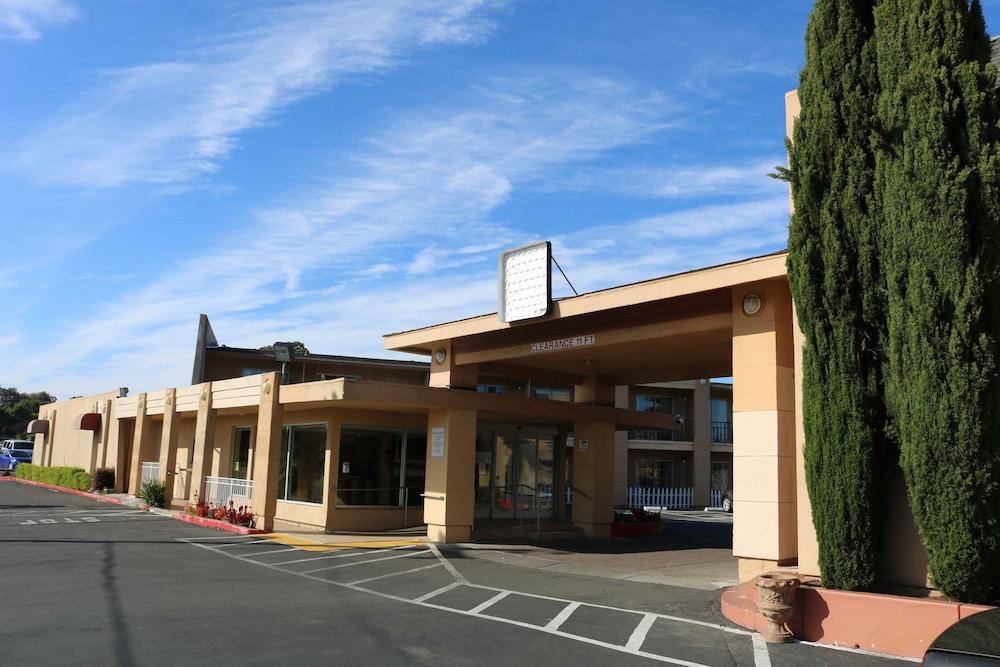 Motel 6 Vallejo, Ca - Napa Valley Buitenkant foto